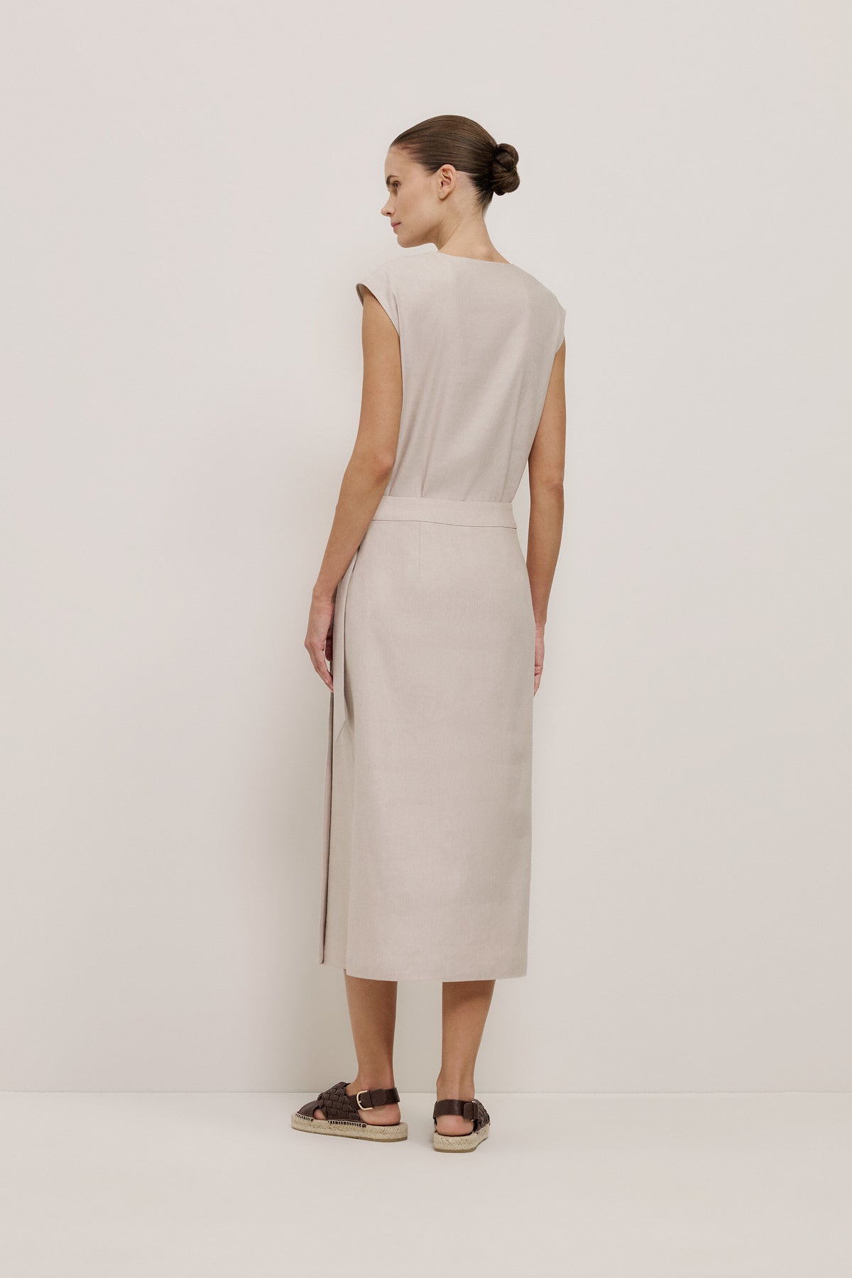 Stretch Linen Blend Wrap Skirt