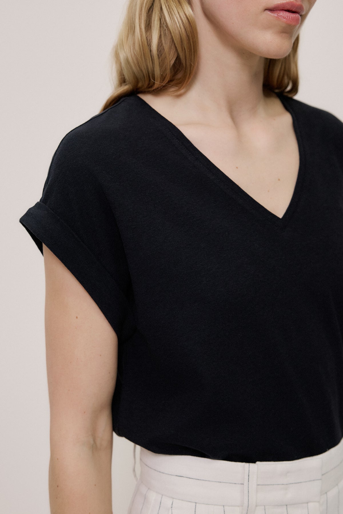 Linen Cotton V Neck T-shirt