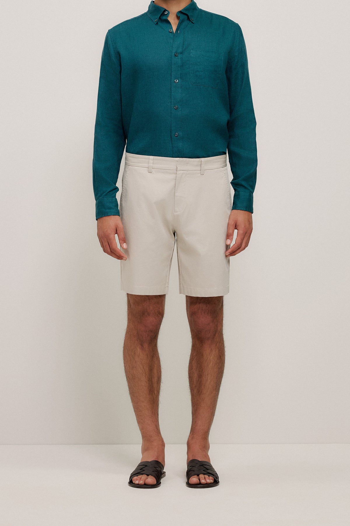 Stretch Cotton Sateen Short