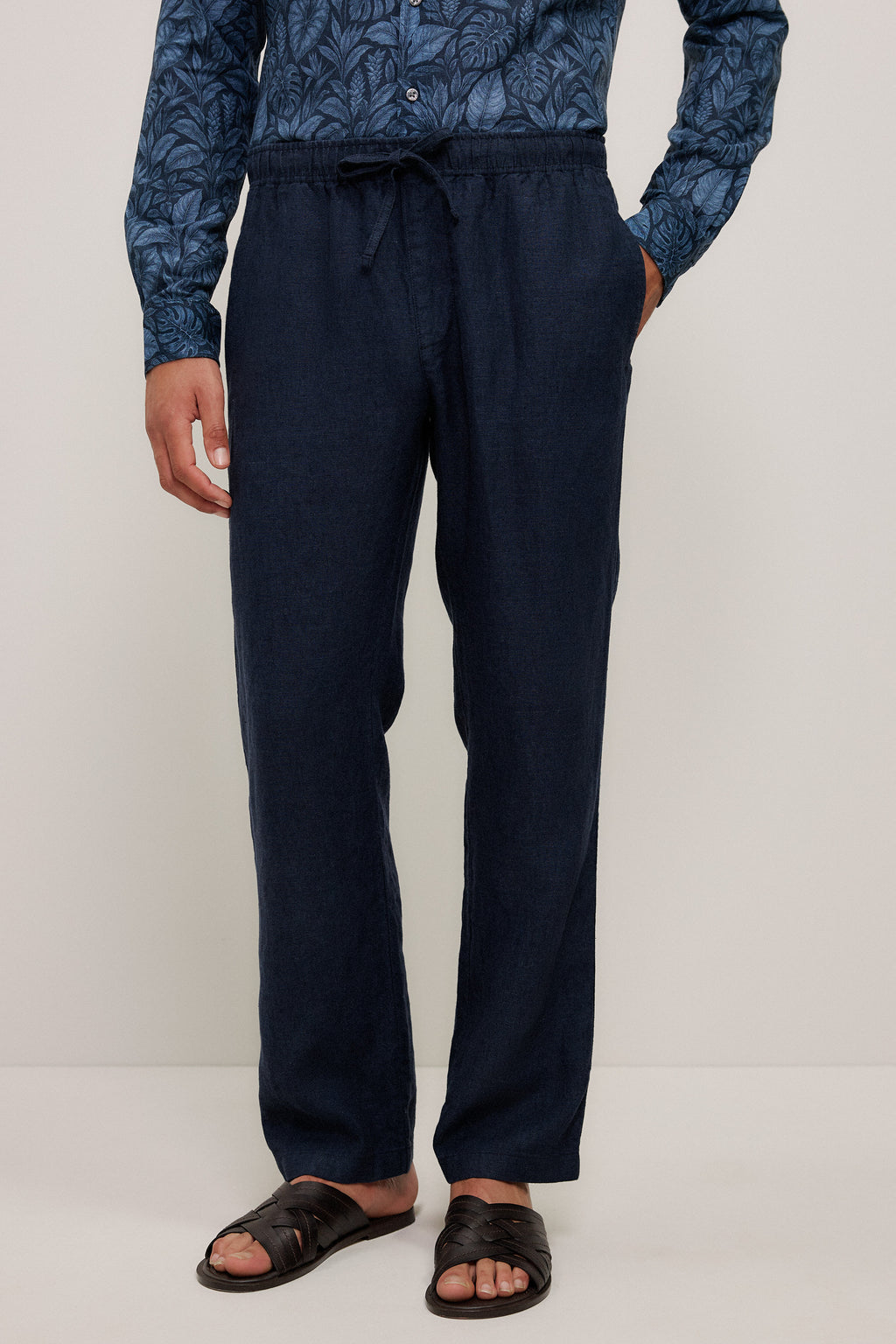 Yarn Dyed Linen Relaxed Drawcord Pant