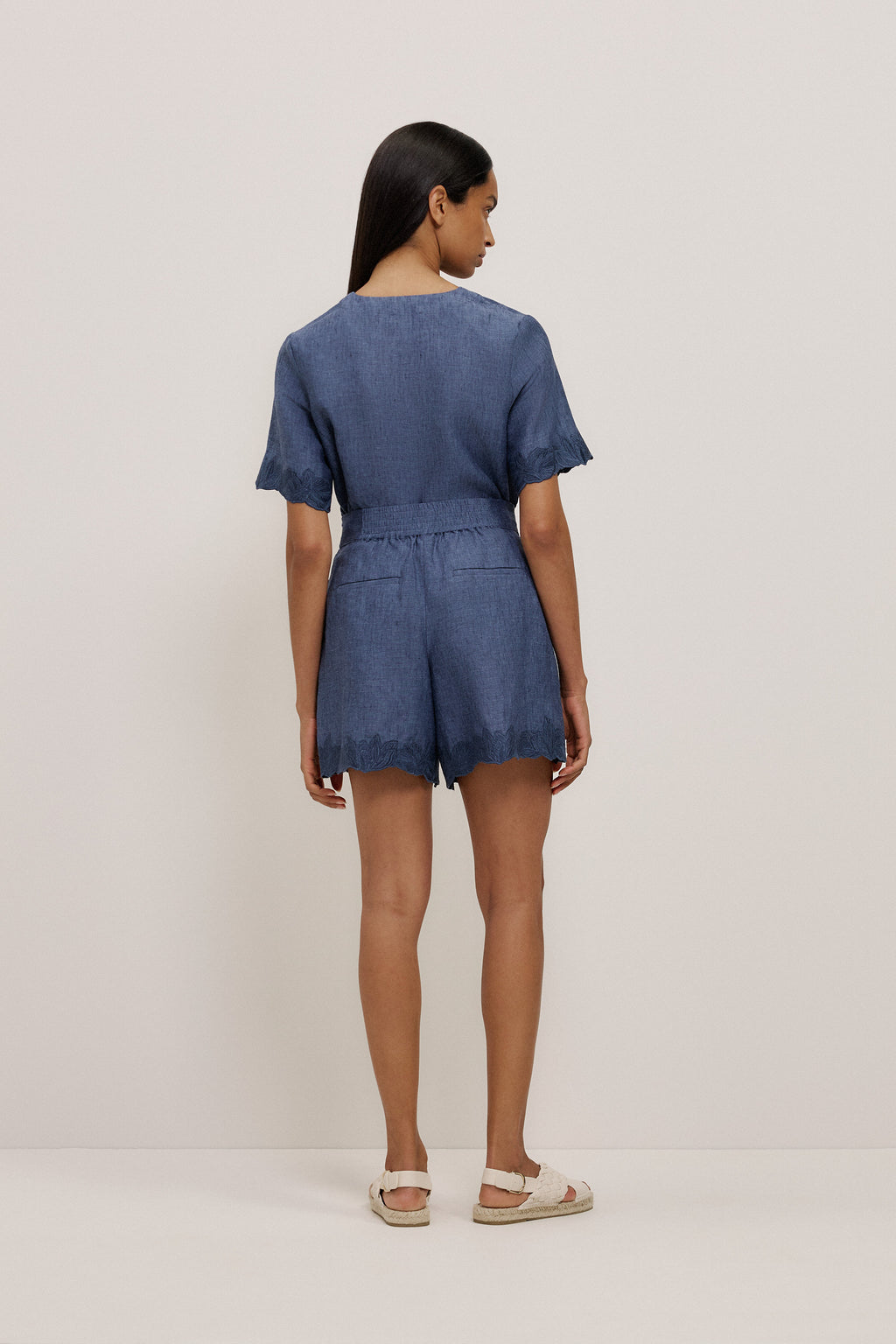 Linen Embroidered Detail Short