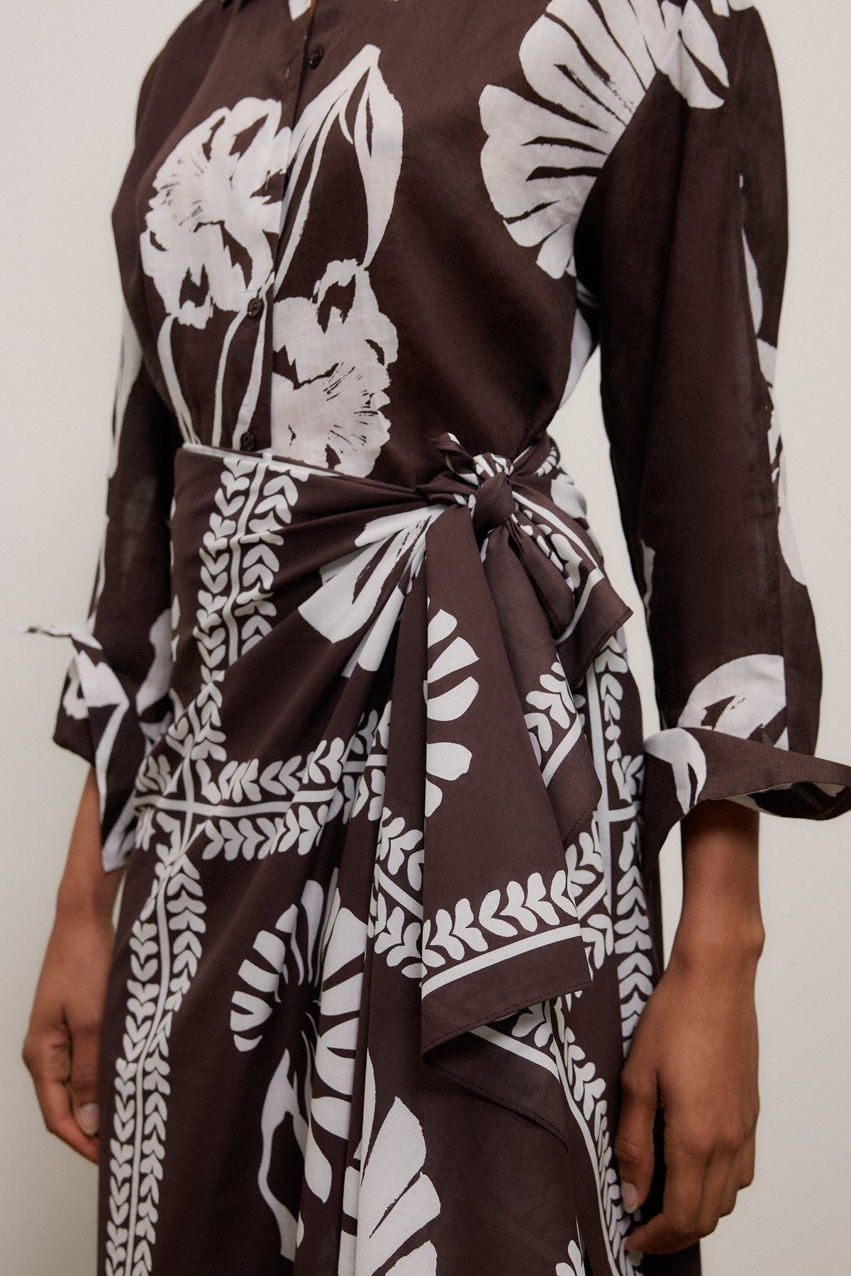 Solenne Sarong
