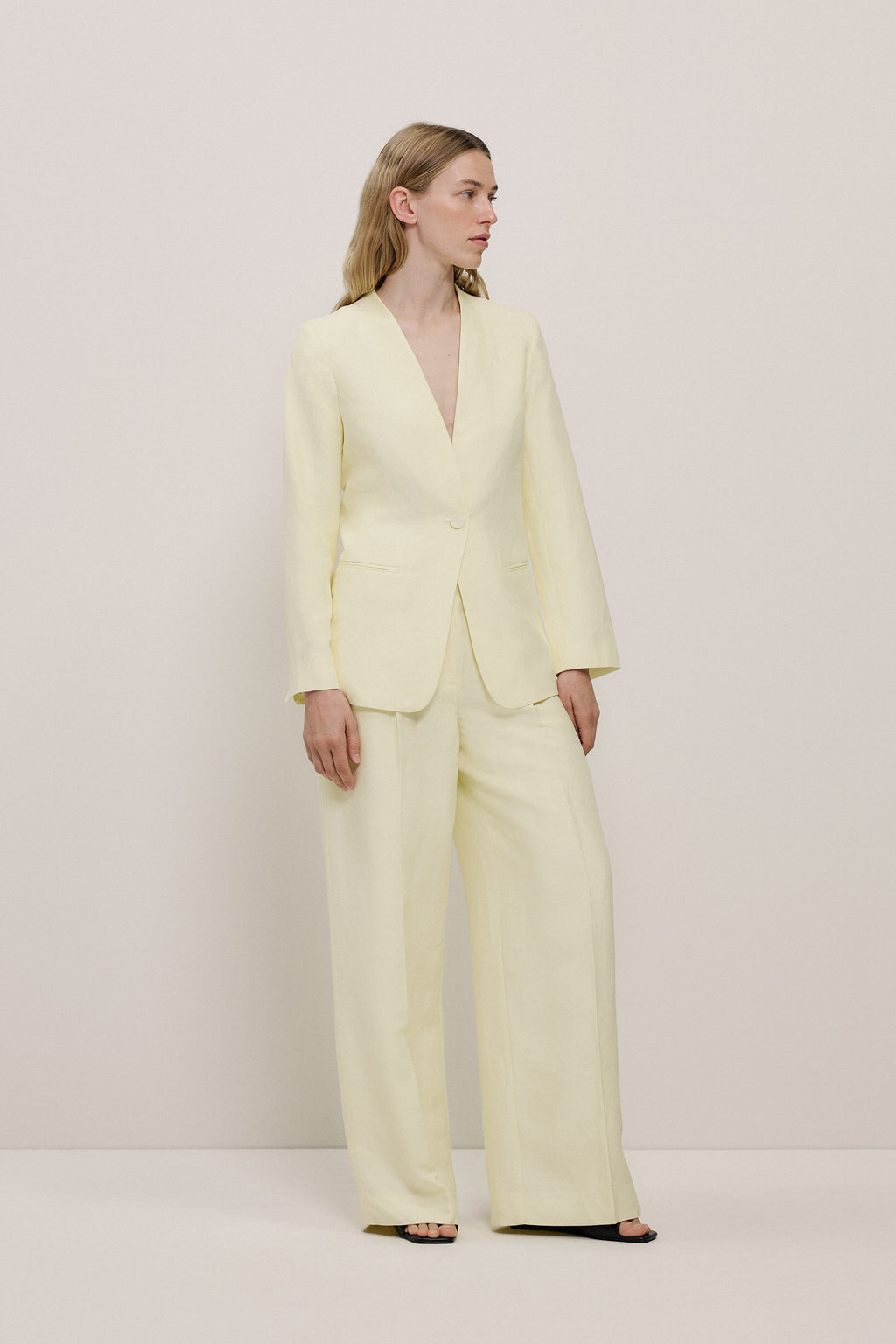 Collarless Longline Blazer