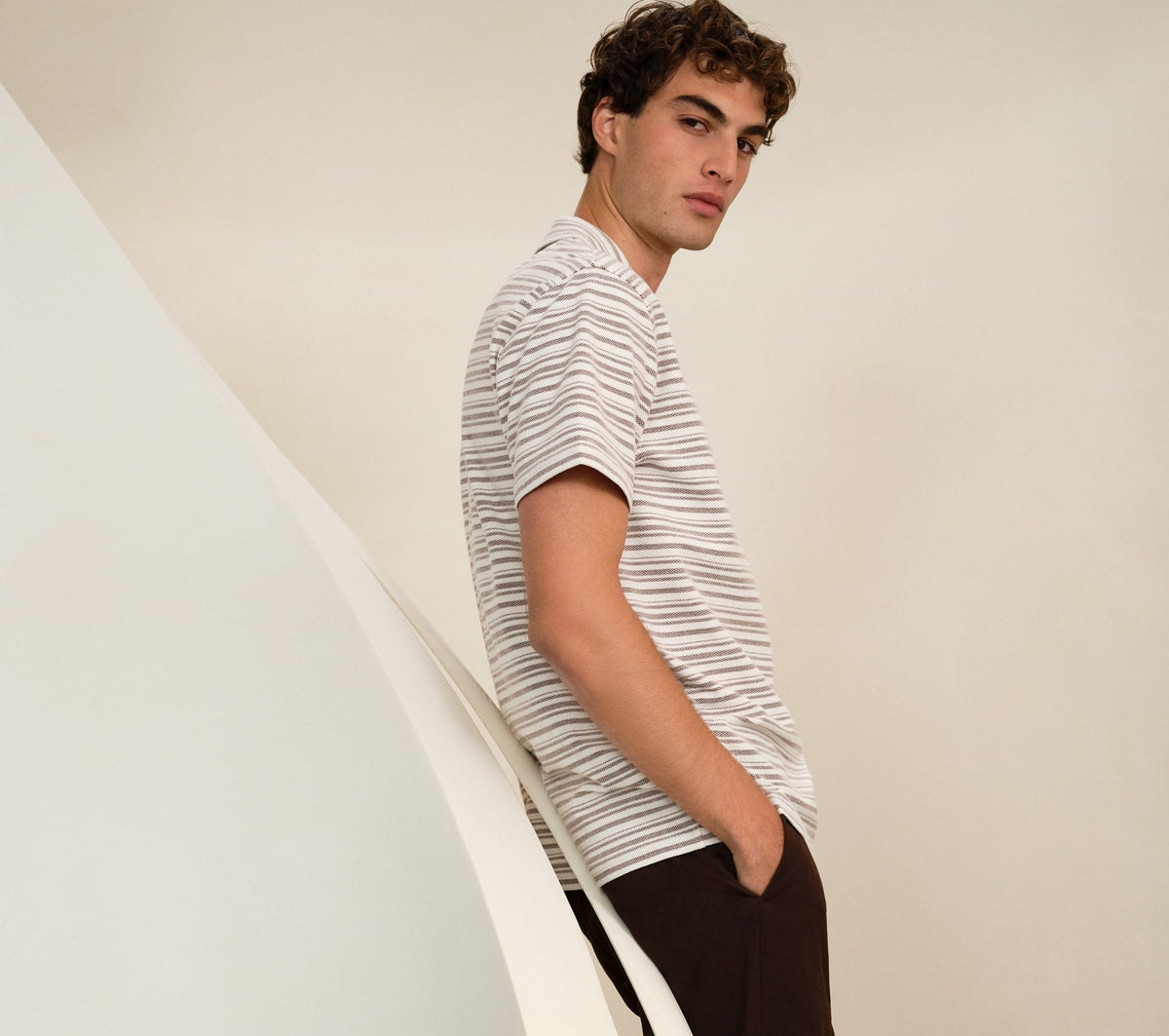Look 9, alternate view