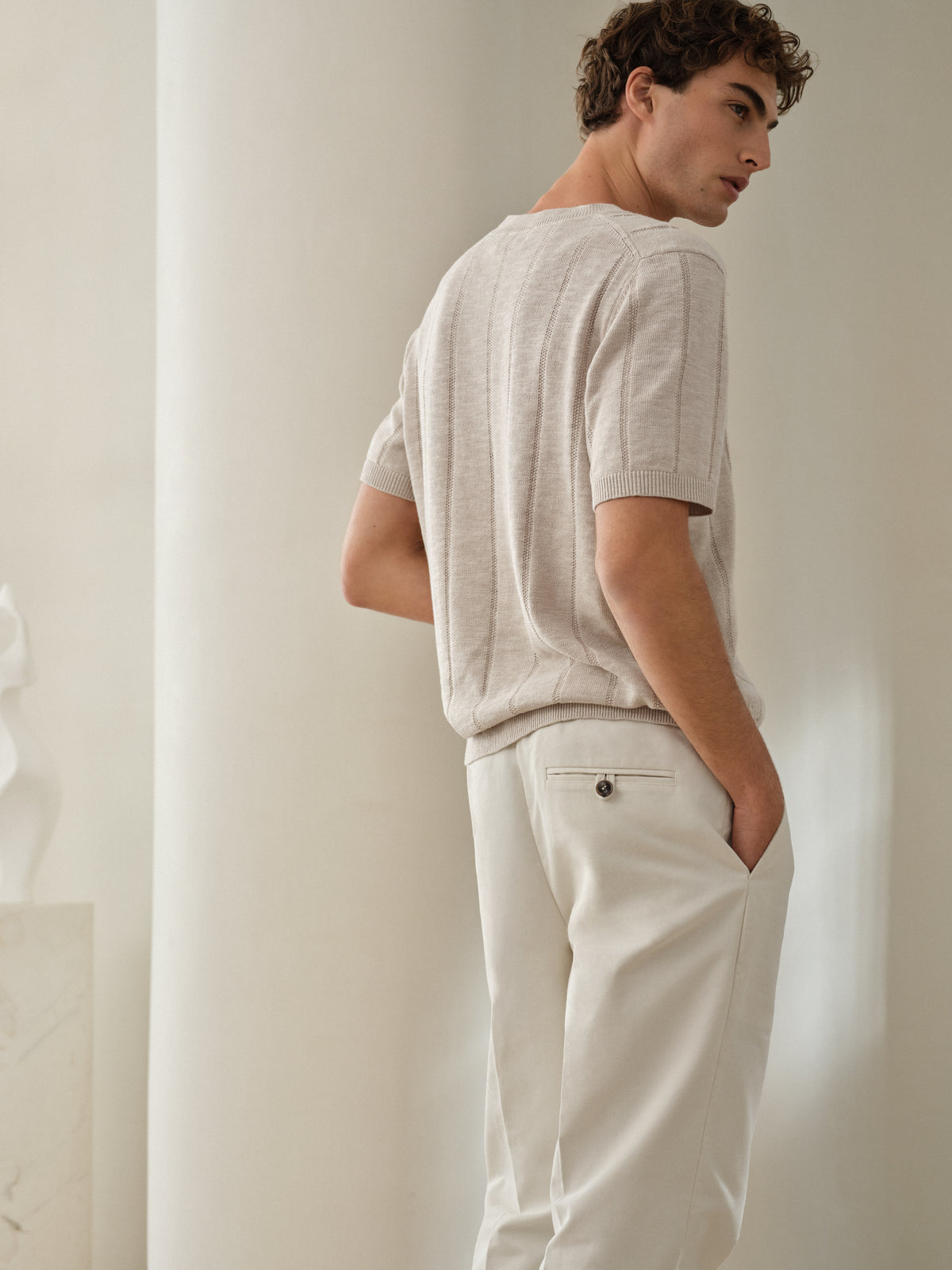 Look 1, alternate view